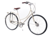 Ērenpreiss Paula Ivory sieviešu velosipēds baltā krāsā - An Erenpreiss Paula Ivory women’s city cruiser bike